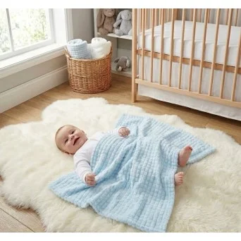 Paturica din jacquard pentru bebelusi Snuggle Baby bleu 75x90 cm