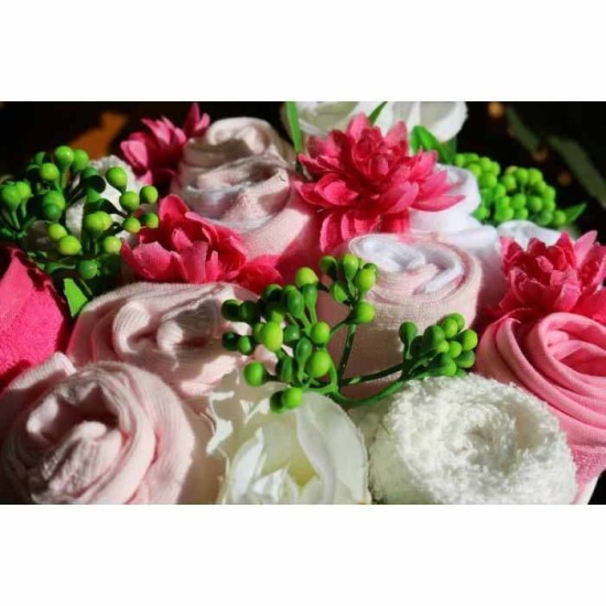 Buchet de flori din hainute pentru fetite - 7 piese krbaby.ro