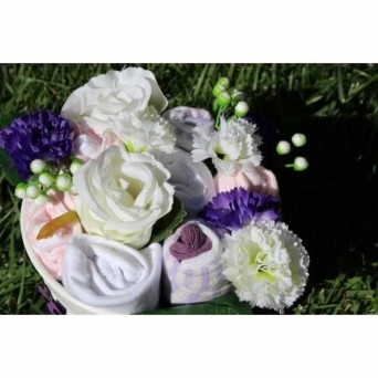 Buchet de flori mov din hainute pentru fetite - 7 piese