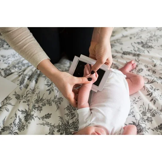 Pearhead - Kit rama foto multipla cu amprente din cerneala pentru manuta si piciorus krbaby.ro